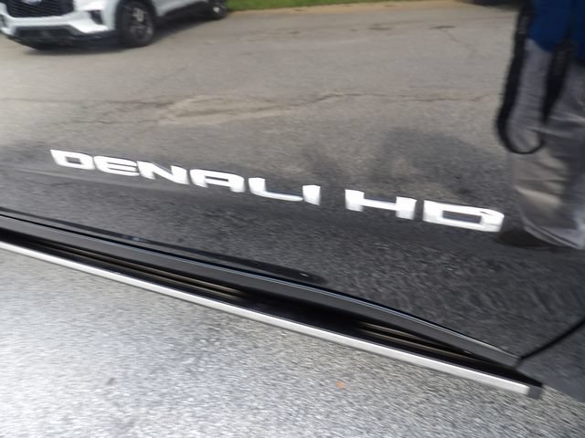 Used 2022 GMC Sierra 2500 Denali AWD/4WD image 14