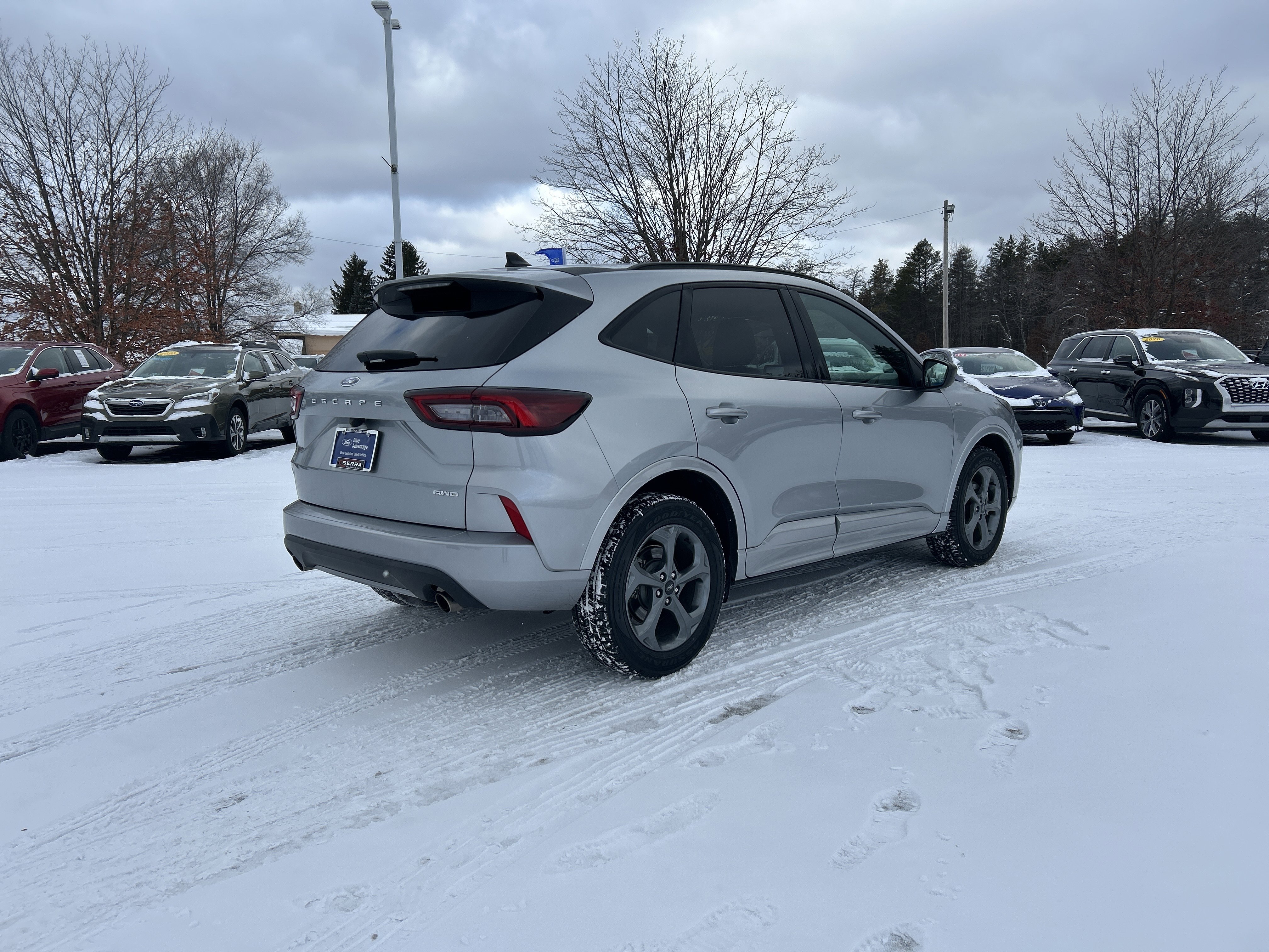 Certified 2023 Ford Escape ST-Line image 3