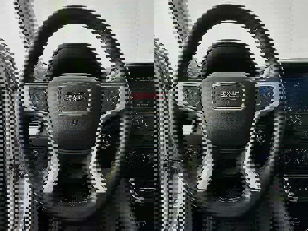 Used 2023 GMC Terrain SLT image 16