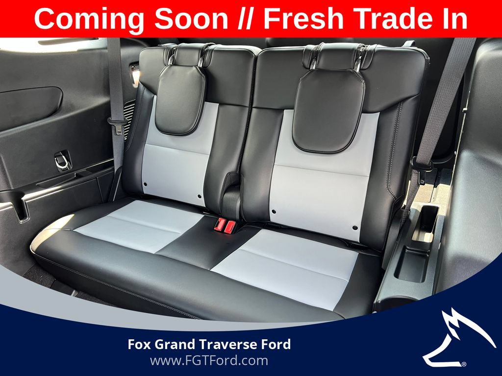 Certified 2023 Ford Explorer XLT w/ Equipment Group 202A AWD/4WD image 6