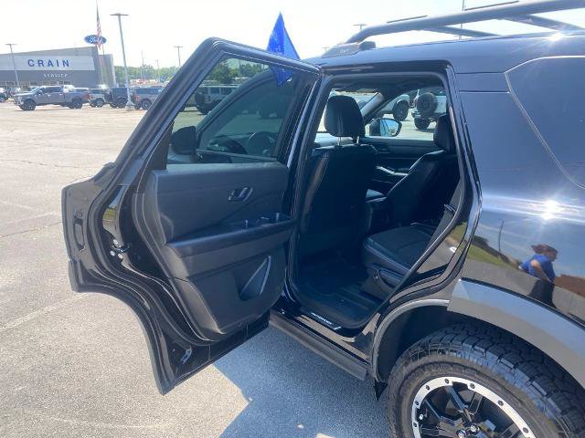Used 2025 Nissan Pathfinder Rock Creek AWD/4WD image 28