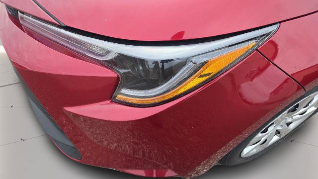 Used 2025 Toyota Corolla LE FWD image 32