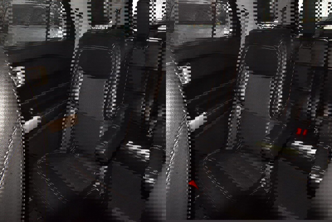 Certified 2022 Ford Explorer Limited w/ Limited Technology Package image 21