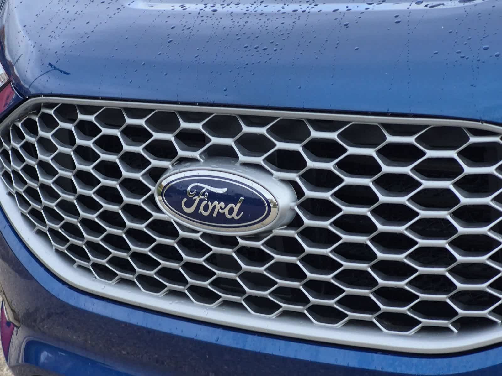Certified 2024 Ford Edge SEL w/ Convenience Package AWD/4WD image 12
