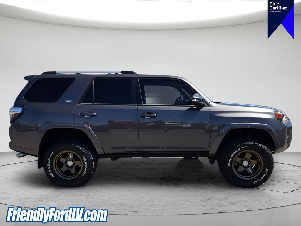Used 2022 Toyota 4Runner SR5 Premium AWD/4WD image 8