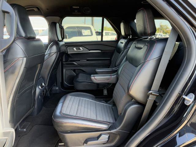 Certified 2025 Ford Explorer ST-Line AWD/4WD image 26