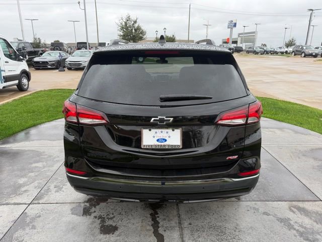 Used 2022 Chevrolet Equinox RS image 2
