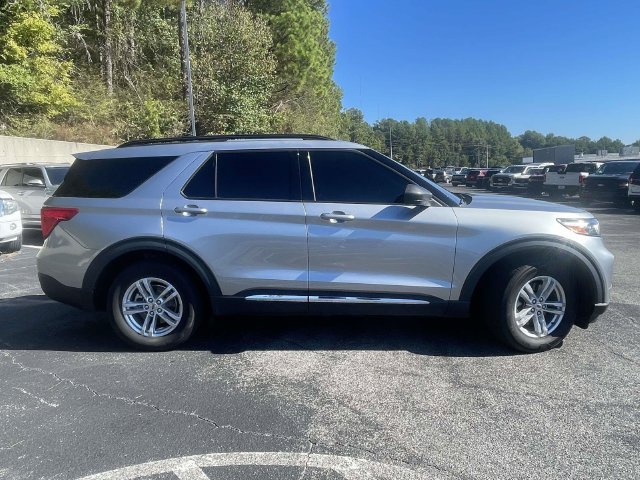 Certified 2023 Ford Explorer XLT RWD image 2