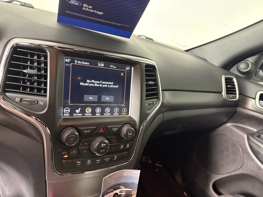 Used 2018 Jeep Grand Cherokee Altitude AWD/4WD image 18
