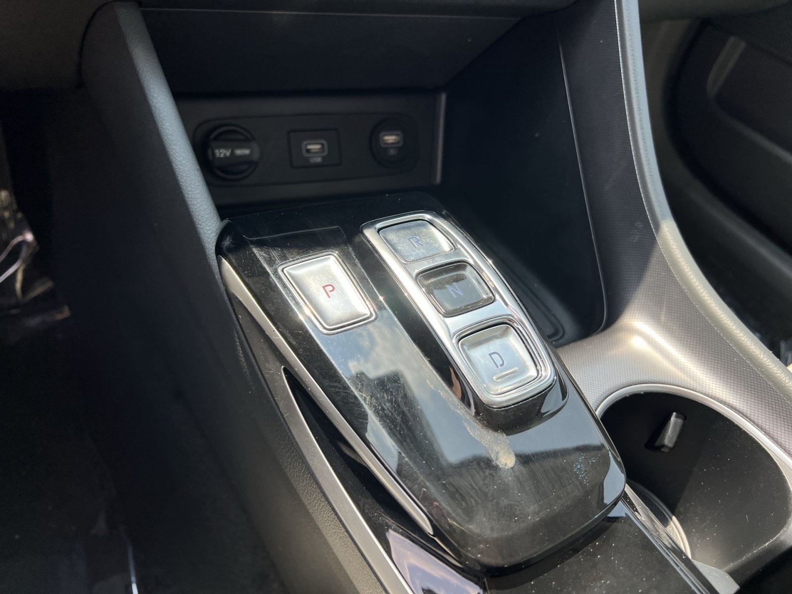 Used 2023 Hyundai Sonata SE w/ Preferred Accessory Package FWD image 21