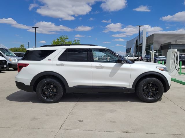 Certified 2024 Ford Explorer Timberline w/ Timberline Technology Package AWD/4WD image 2