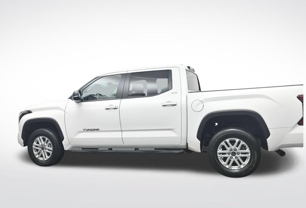 Used 2024 Toyota Tundra SR5 w/ SR5 Premium Package AWD/4WD image 10
