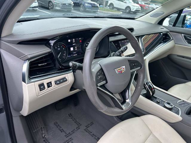 Used 2024 Cadillac XT6 Premium Luxury w/ Technology Package FWD image 26