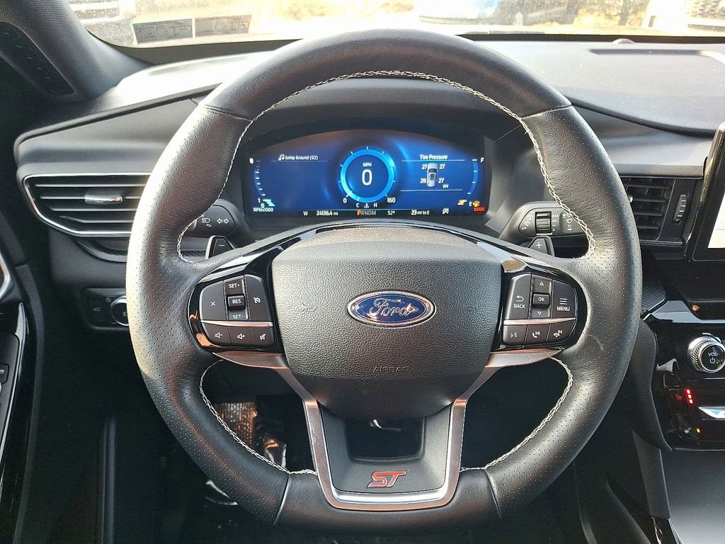 Certified 2022 Ford Explorer ST w/ ST Street Pack image 20