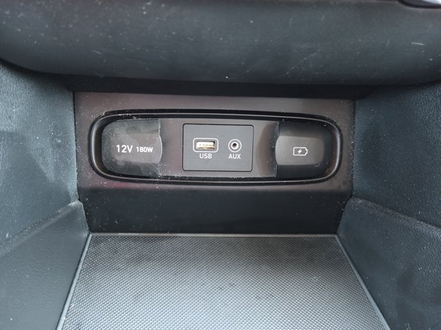 Used 2019 Hyundai Santa Fe SE FWD image 23