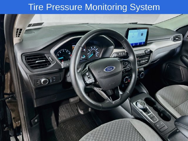 Certified 2022 Ford Escape SE w/ SE Sport Appearance Package AWD/4WD image 21