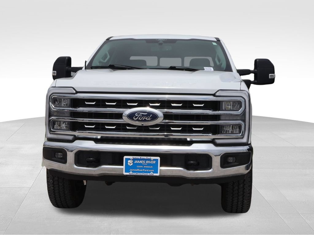 Certified 2024 Ford F250 Lariat w/ FX4 Off-Road Package AWD/4WD image 4
