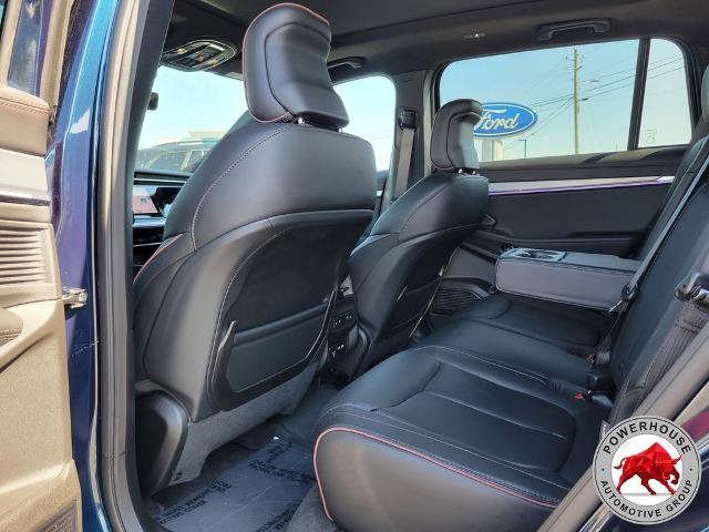 Used 2024 Jeep Wagoneer Launch Edition image 16