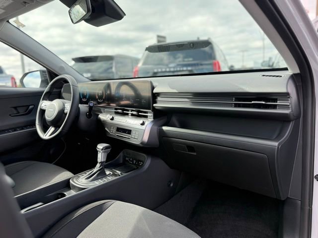 Used 2026 Hyundai Kona SEL Sport FWD image 17