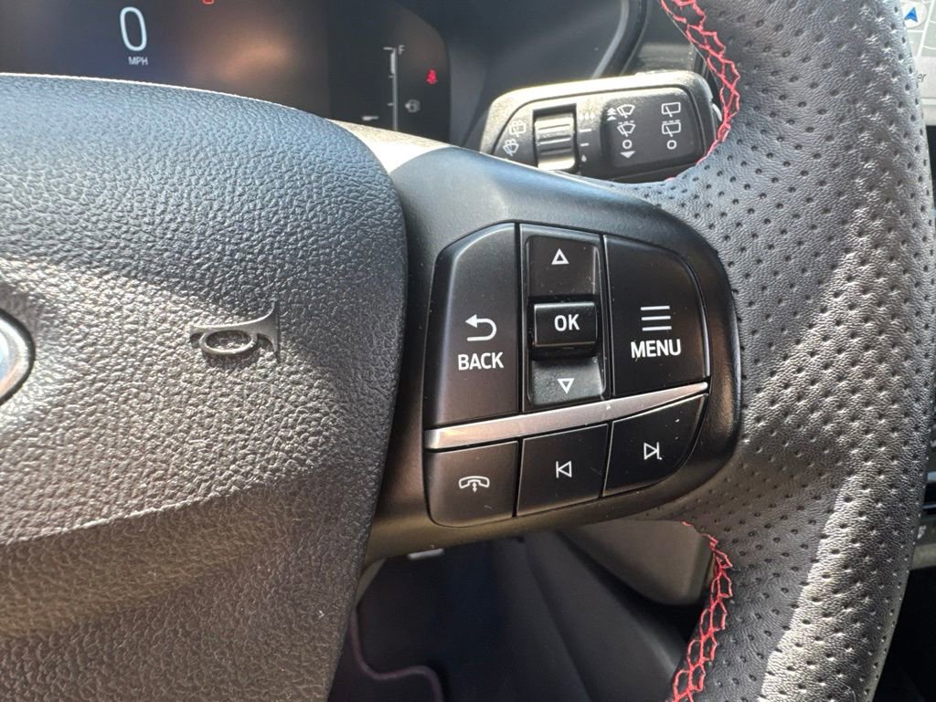 Certified 2023 Ford Escape ST-Line w/ Tech Pack #1 AWD/4WD image 20