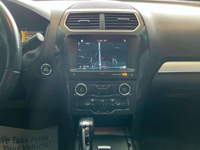 Certified 2017 Ford Explorer XLT w/ Equipment Group 202A FWD image 30