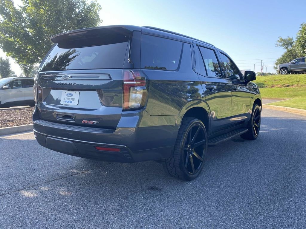 Used 2021 Chevrolet Tahoe RST w/ Luxury Package AWD/4WD image 3