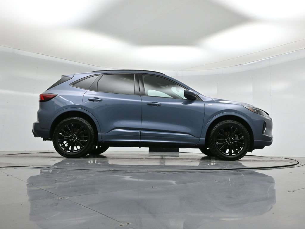 Certified 2023 Ford Escape ST-Line Elite image 9