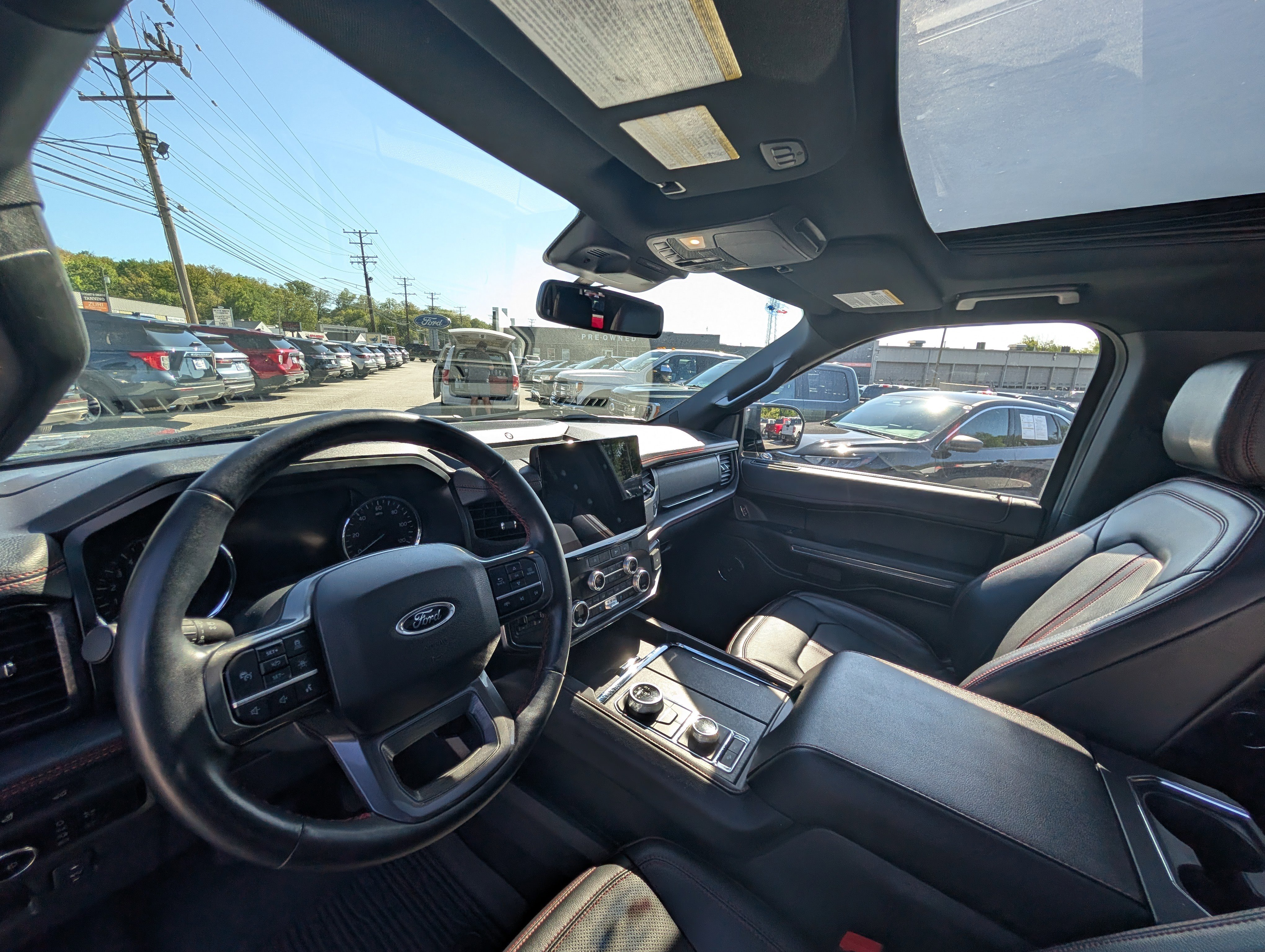 Certified 2023 Ford Expedition Limited AWD/4WD image 19