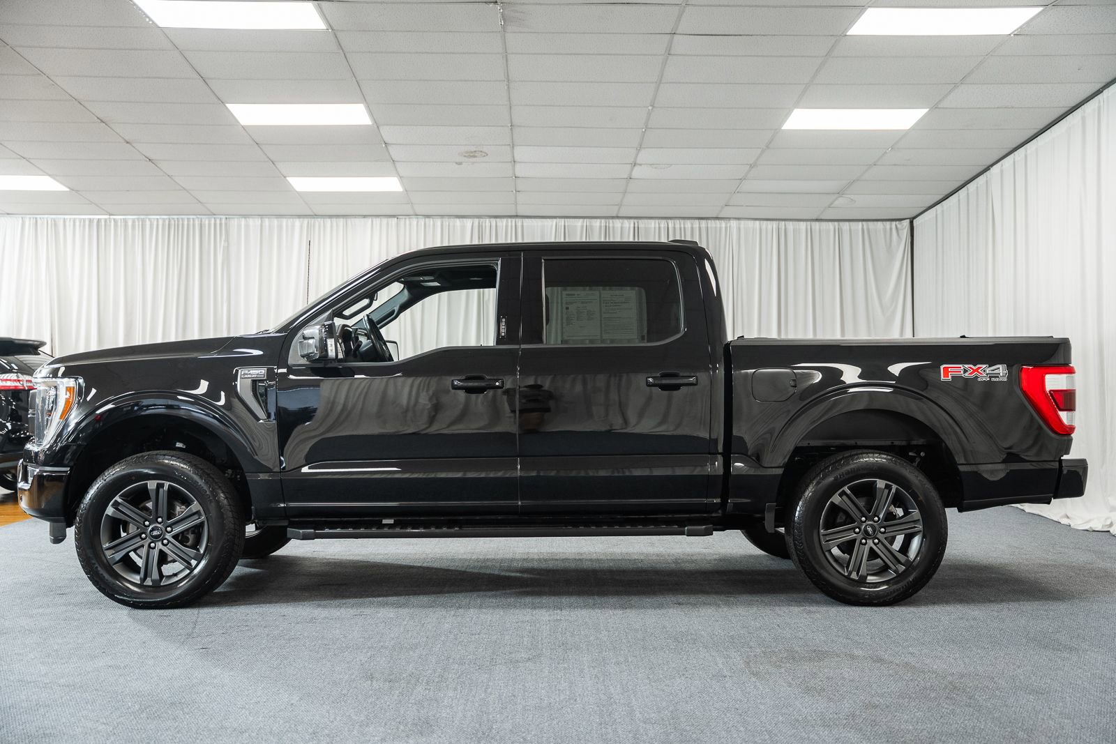 Certified 2023 Ford F150 Lariat w/ Equipment Group 502A High AWD/4WD image 5