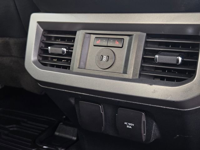 Certified 2023 Ford F450 Lariat w/ Lariat Ultimate Package image 19