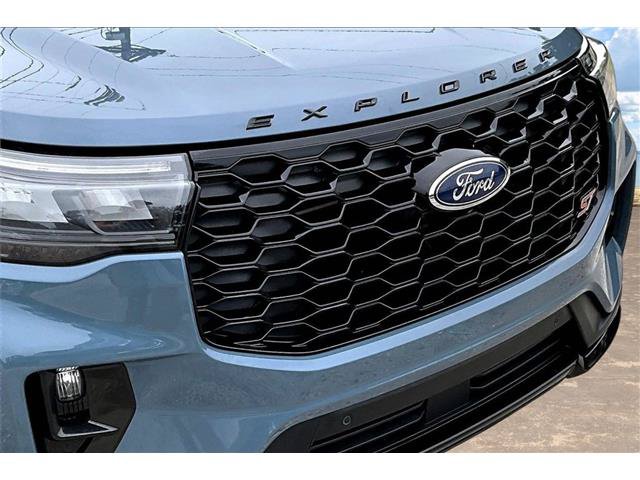 Certified 2026 Ford Explorer ST w/ Sun And Sound Package AWD/4WD image 35