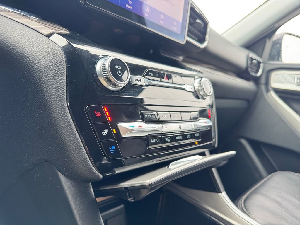 Certified 2023 Ford Explorer Limited image 15