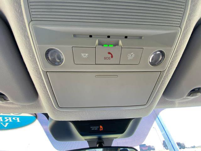Used 2026 Nissan Kicks SR FWD image 28