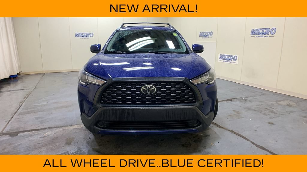 Used 2022 Toyota Corolla Cross LE AWD/4WD image 8