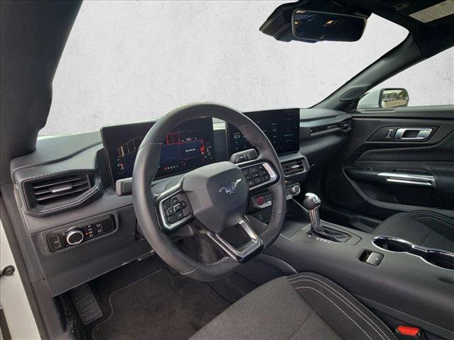 Certified 2025 Ford Mustang Coupe image 10