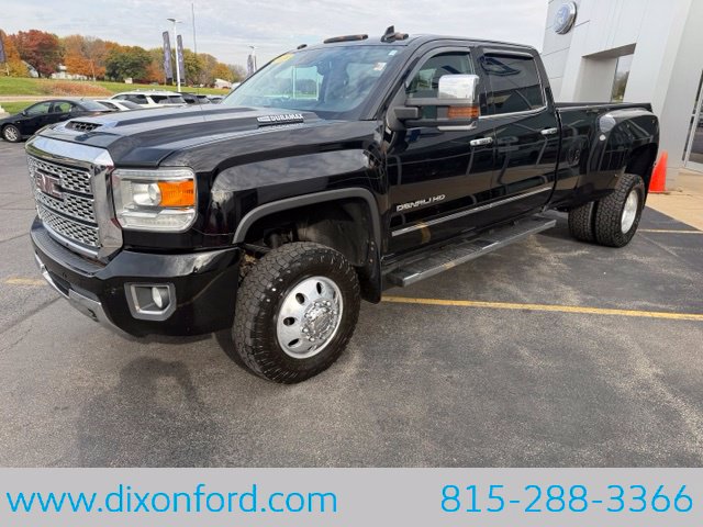 Used 2019 GMC Sierra 3500 Denali AWD/4WD image 3