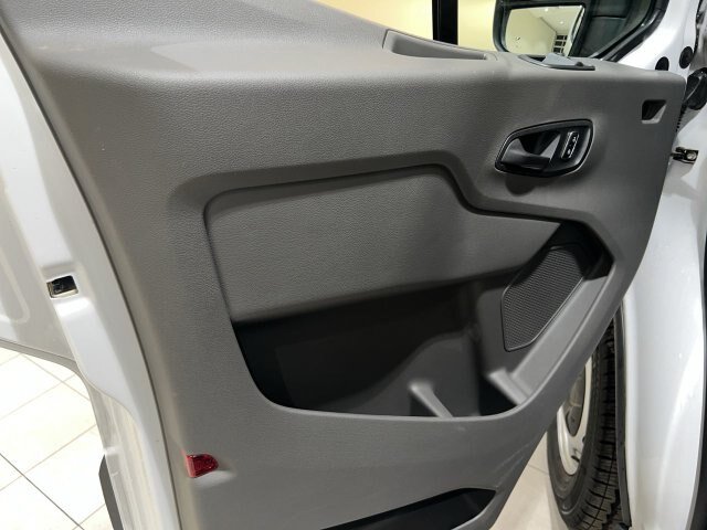 Certified 2024 Ford Transit 150 Low Roof RWD image 18