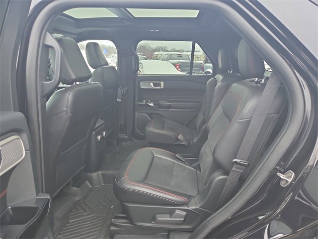 Certified 2023 Ford Explorer ST-Line w/ Class IV Trailer Tow Package image 38