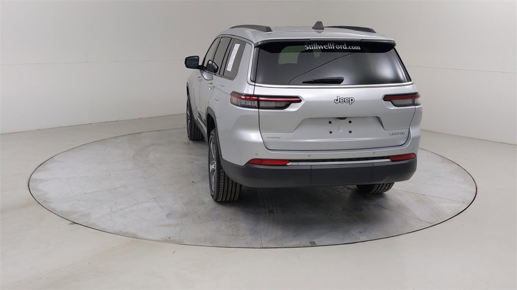 Used 2025 Jeep Grand Cherokee L Limited image 16