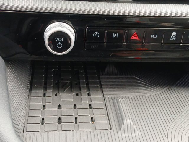 Certified 2025 Ford Explorer ST-Line w/ Premium Package AWD/4WD image 15