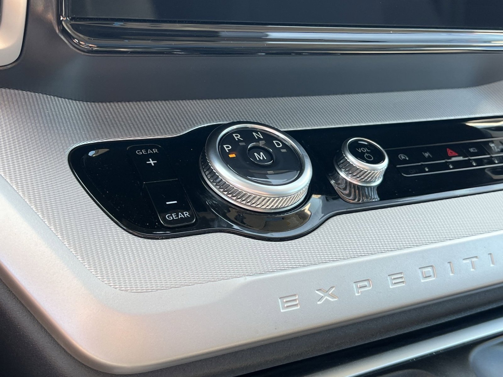Certified 2025 Ford Expedition Max Active AWD/4WD image 29