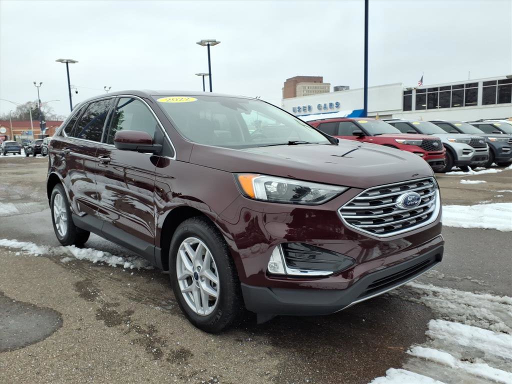 Certified 2022 Ford Edge SEL w/ Convenience Package image 3