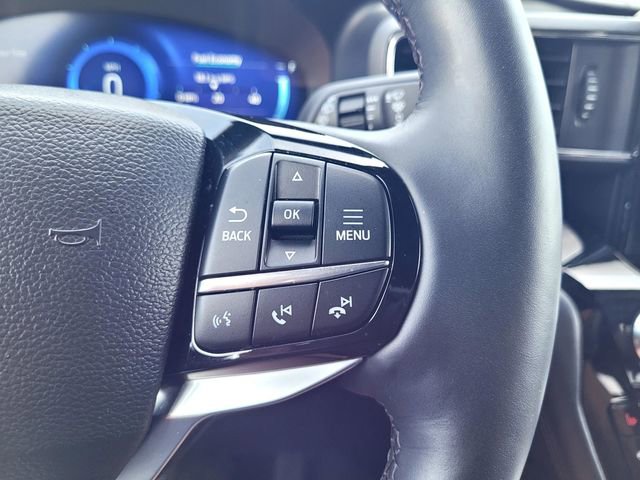 Certified 2024 Ford Explorer Platinum w/ Technology Package AWD/4WD image 23