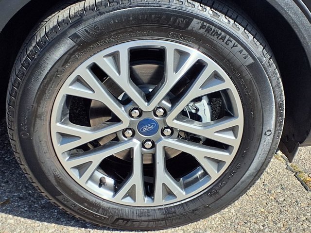 Certified 2022 Ford Escape SEL AWD/4WD image 28