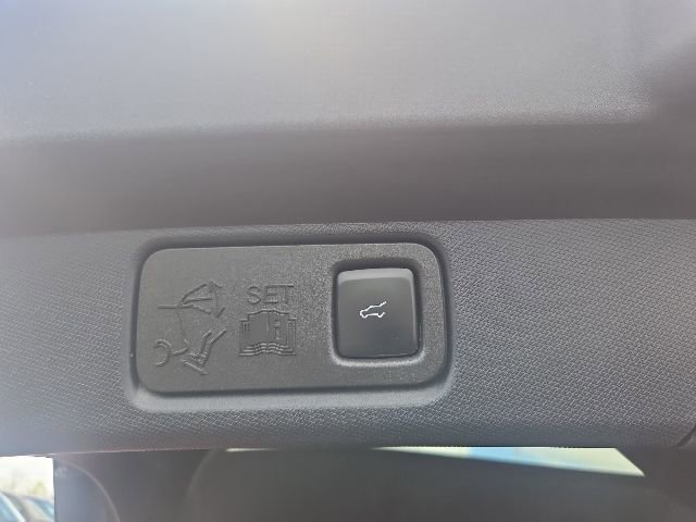 Certified 2022 Ford Mustang Mach-E Premium AWD/4WD image 13