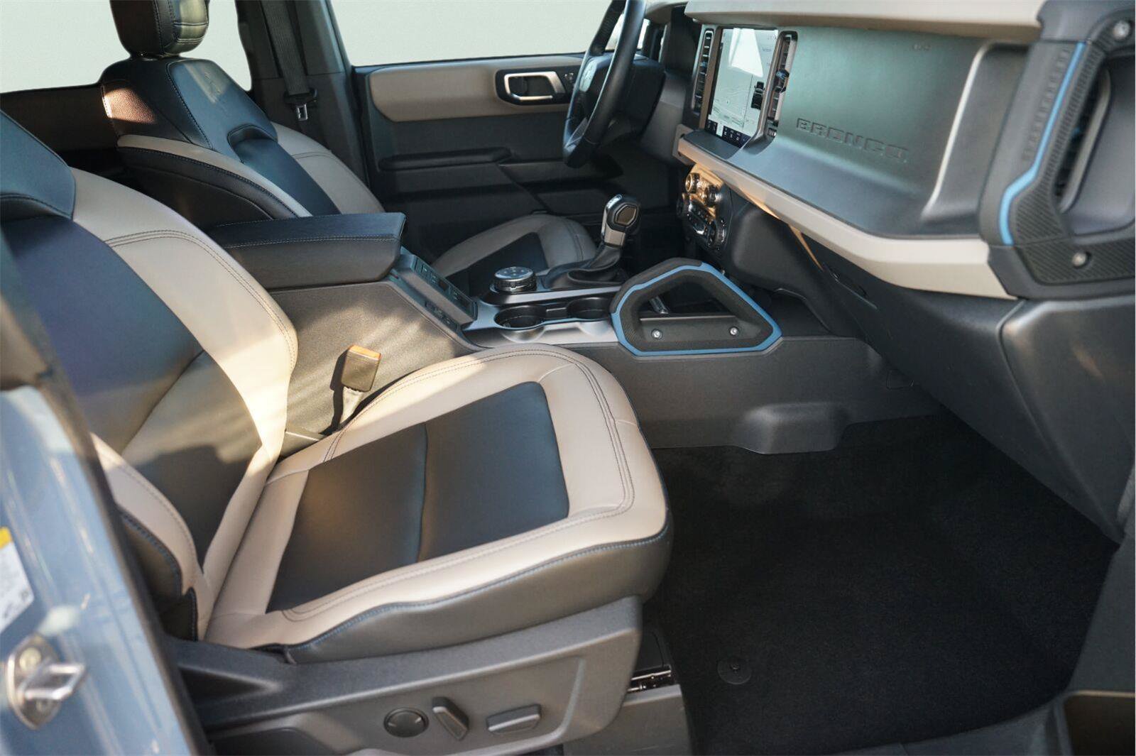 Certified 2024 Ford Bronco Wildtrak AWD/4WD image 18