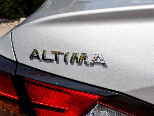 Used 2022 Nissan Altima 2.5 SV FWD image 10
