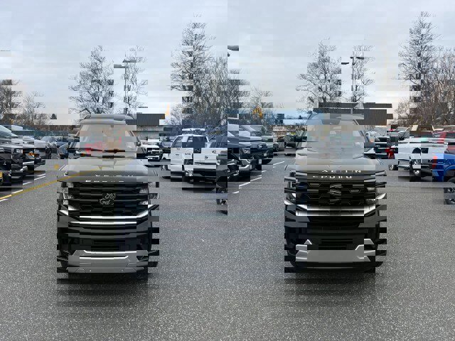 Certified 2025 Ford Expedition Max Platinum image 6