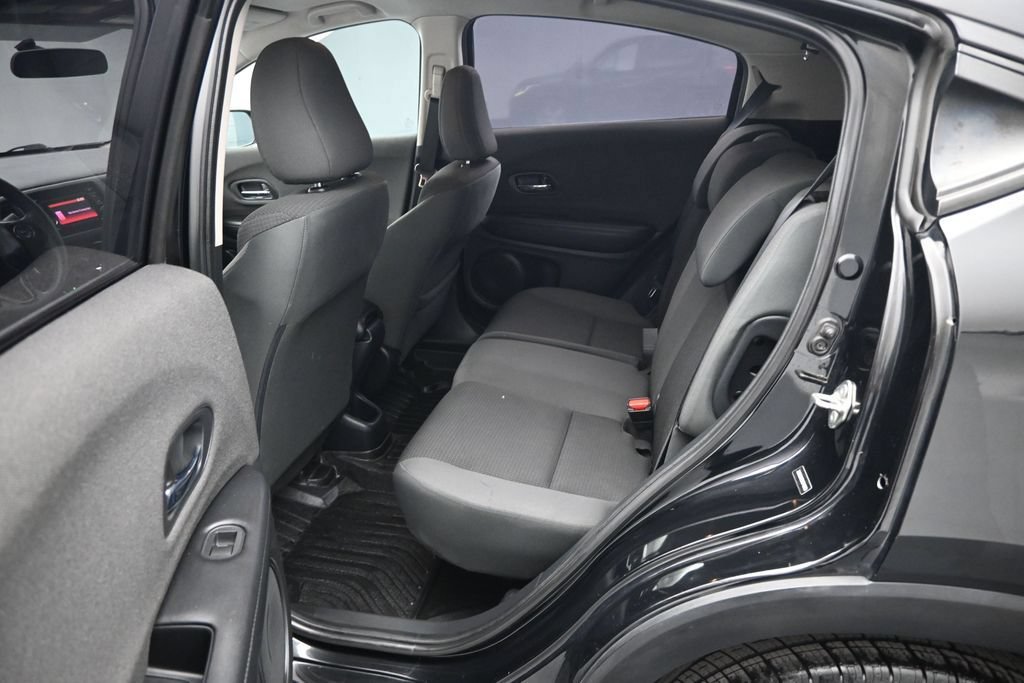 Used 2019 Honda HR-V LX image 15