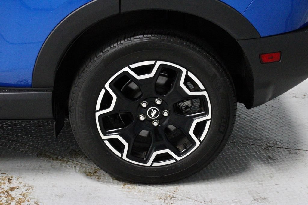 Certified 2025 Ford Bronco Sport Outer Banks w/ Outer Banks Tech Package+ AWD/4WD image 20